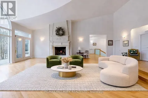 18381 Mccowan Road East Gwillimbury ON L0G 1M0