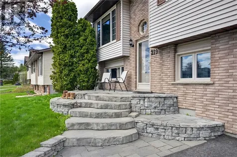 219 Autumnwood Crescent Sudbury ON P3B 3Z5