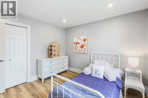 7 Beniuk Court Leamington ON N8H 5K9