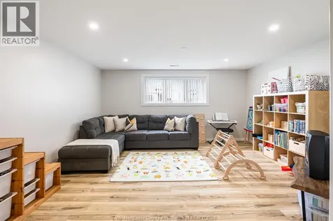7 Beniuk Court Leamington ON N8H 5K9