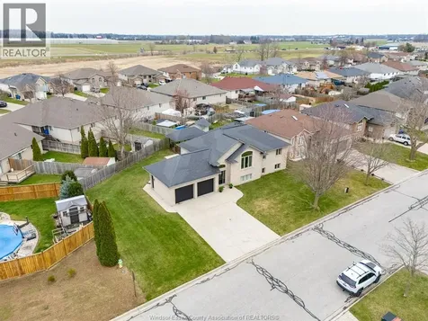 7 Beniuk Court Leamington ON N8H 5K9