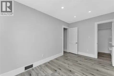 1525 Dougall Windsor ON N8X 1S2