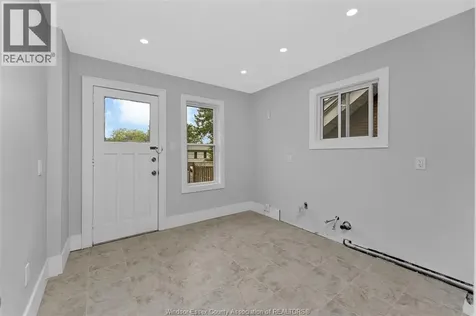 1525 Dougall Windsor ON N8X 1S2