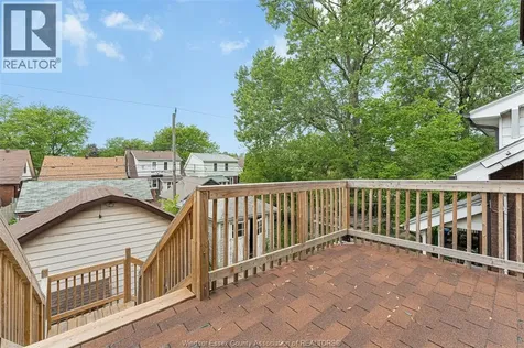 1525 Dougall Windsor ON N8X 1S2