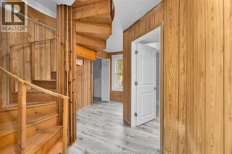 1525 Dougall Windsor ON N8X 1S2