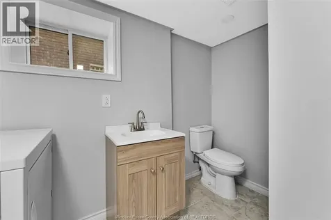 1525 Dougall Windsor ON N8X 1S2