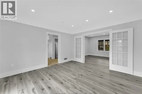 1525 Dougall Windsor ON N8X 1S2