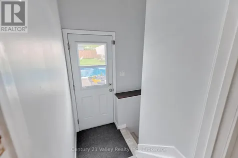 36 Mary Street Petawawa ON K8H 1R9
