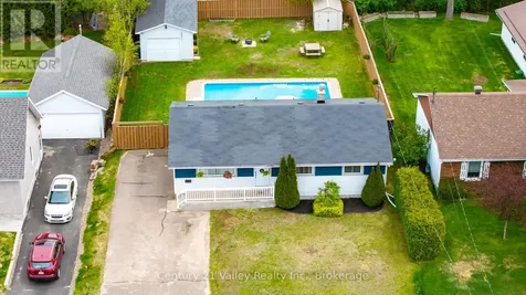36 Mary Street Petawawa ON K8H 1R9
