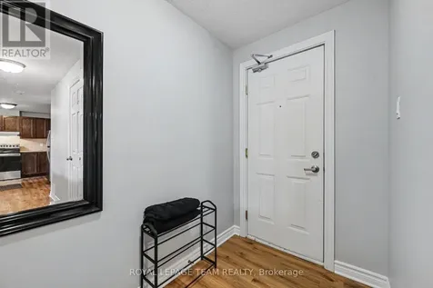 304 Paseo Private Ottawa ON K2G 4N8