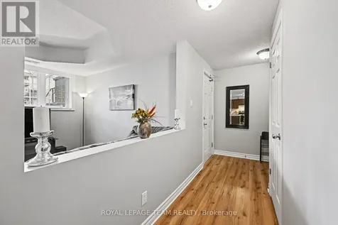 304 Paseo Private Ottawa ON K2G 4N8