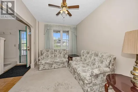 1758 Scott Street Ottawa ON K1Y 2N6