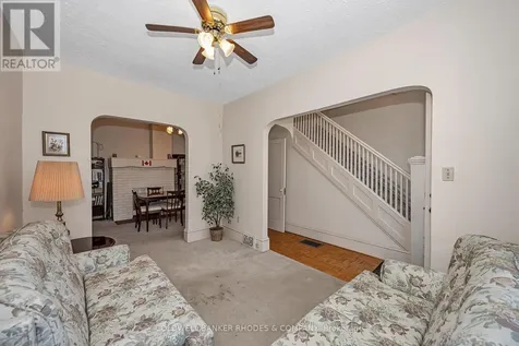 1758 Scott Street Ottawa ON K1Y 2N6