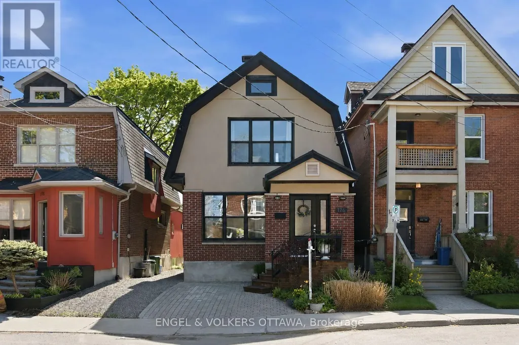 176 Hinton Avenue North Ottawa ON K1Y 1A1