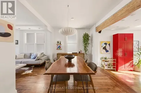 176 Hinton Avenue North Ottawa ON K1Y 1A1