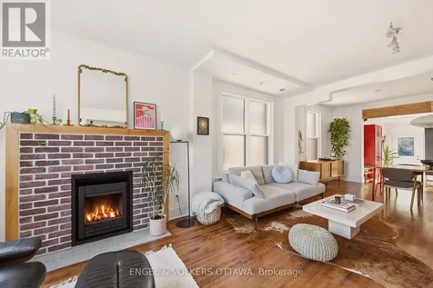 176 Hinton Avenue North Ottawa ON K1Y 1A1