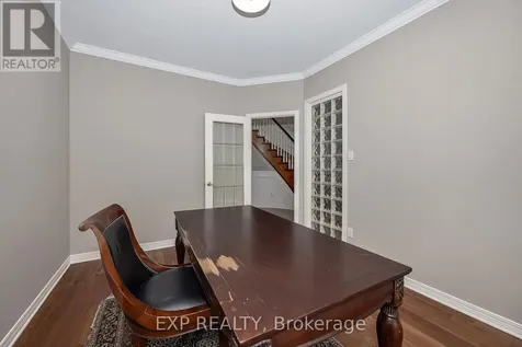 28 Sachs Forest Place Ottawa ON K2G 6V2