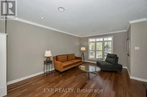 28 Sachs Forest Place Ottawa ON K2G 6V2