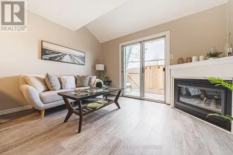 67 Valleyview Road Cambridge ON N2E 3J1