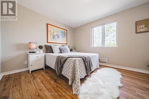 67 Valleyview Road Cambridge ON N2E 3J1