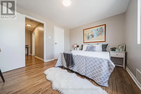 67 Valleyview Road Cambridge ON N2E 3J1