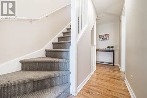 67 Valleyview Road Cambridge ON N2E 3J1