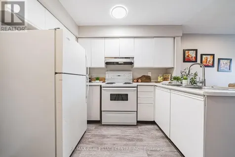 67 Valleyview Road Cambridge ON N2E 3J1