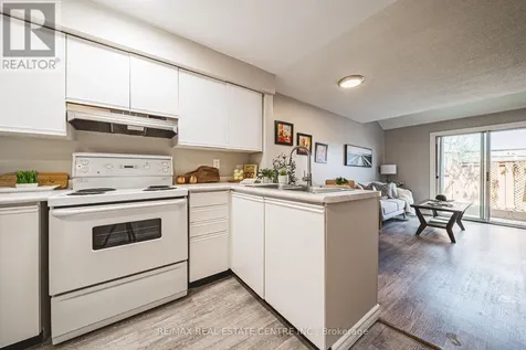 67 Valleyview Road Cambridge ON N2E 3J1