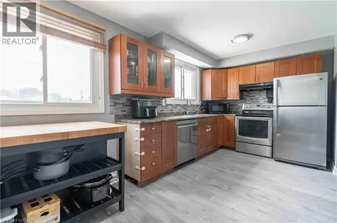 1025 Upper Gage Avenue Hamilton ON L8V 4L2