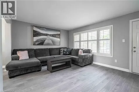 1025 Upper Gage Avenue Hamilton ON L8V 4L2