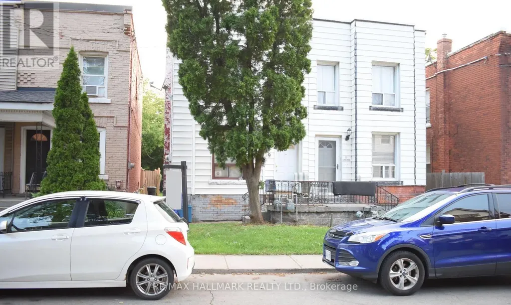 9 Madison Avenue Hamilton (gibson) ON L8L 5Y2