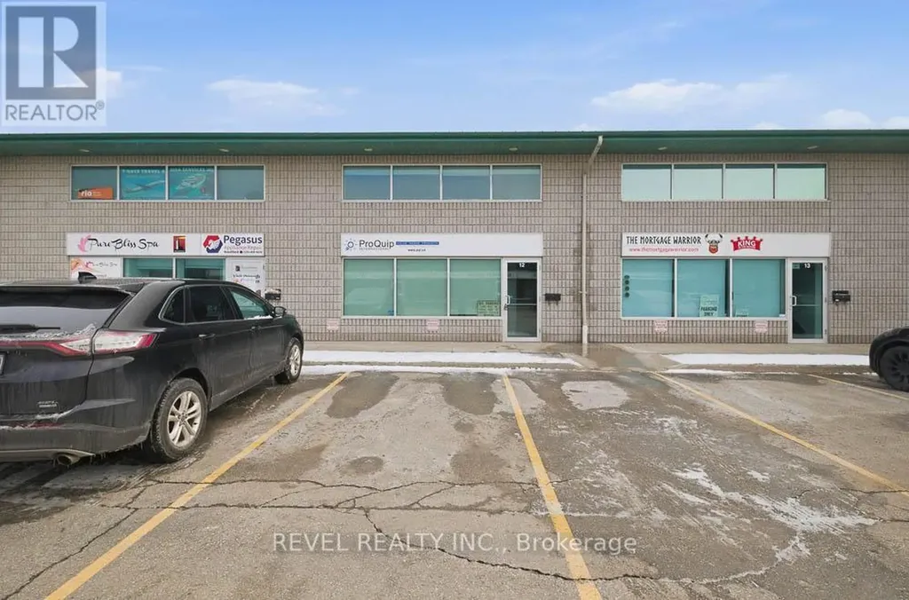 45 Dalkeith Drive Brantford ON N3P 1M1