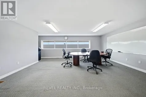 45 Dalkeith Drive Brantford ON N3P 1M1