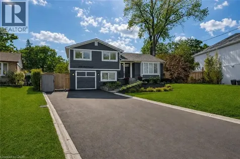 296 Kent Crescent Burlington ON L7L 4T1