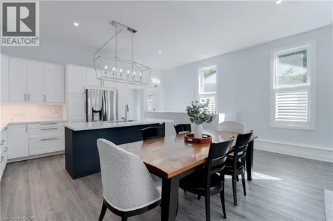 296 Kent Crescent Burlington ON L7L 4T1