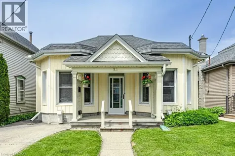 86 Manitoba Street St. Thomas ON N5P 3A4