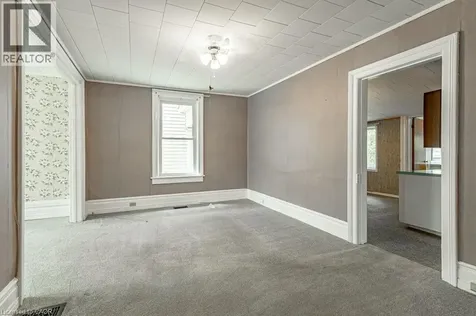 86 Manitoba Street St. Thomas ON N5P 3A4