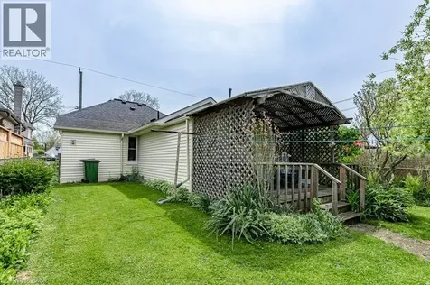 86 Manitoba Street St. Thomas ON N5P 3A4