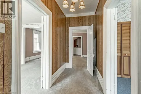 86 Manitoba Street St. Thomas ON N5P 3A4