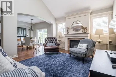60 Mcgrath Court Dundas ON L9H 0A5