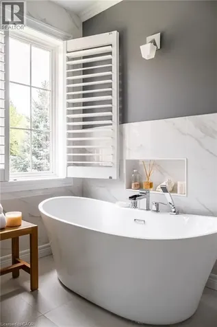 60 Mcgrath Court Dundas ON L9H 0A5