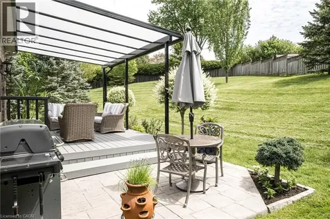 60 Mcgrath Court Dundas ON L9H 0A5
