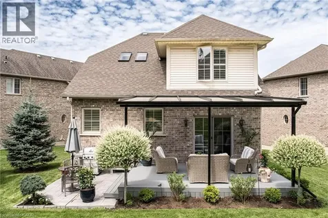 60 Mcgrath Court Dundas ON L9H 0A5