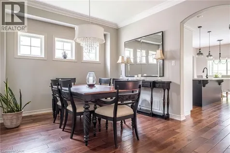 60 Mcgrath Court Dundas ON L9H 0A5
