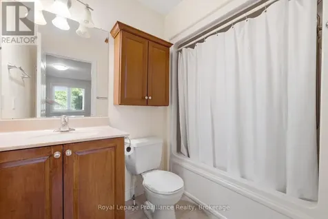 6 Cooper Court Brighton ON K0K 1H0