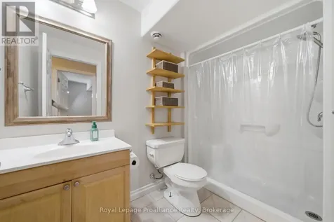 6 Cooper Court Brighton ON K0K 1H0
