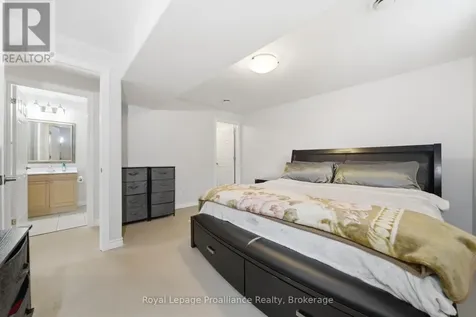 6 Cooper Court Brighton ON K0K 1H0