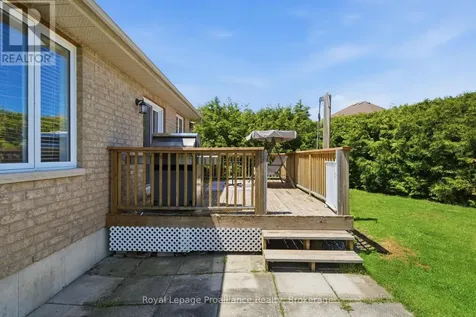 6 Cooper Court Brighton ON K0K 1H0