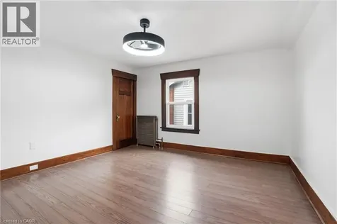 167 Balmoral Avenue South Hamilton ON L8M 3K2