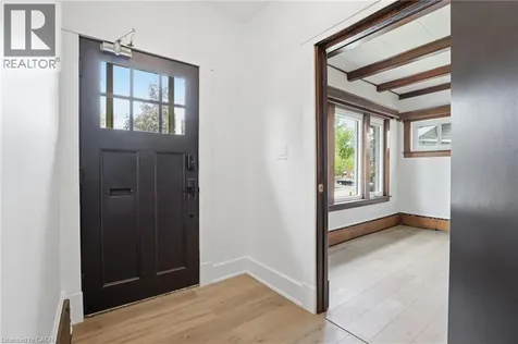 167 Balmoral Avenue South Hamilton ON L8M 3K2